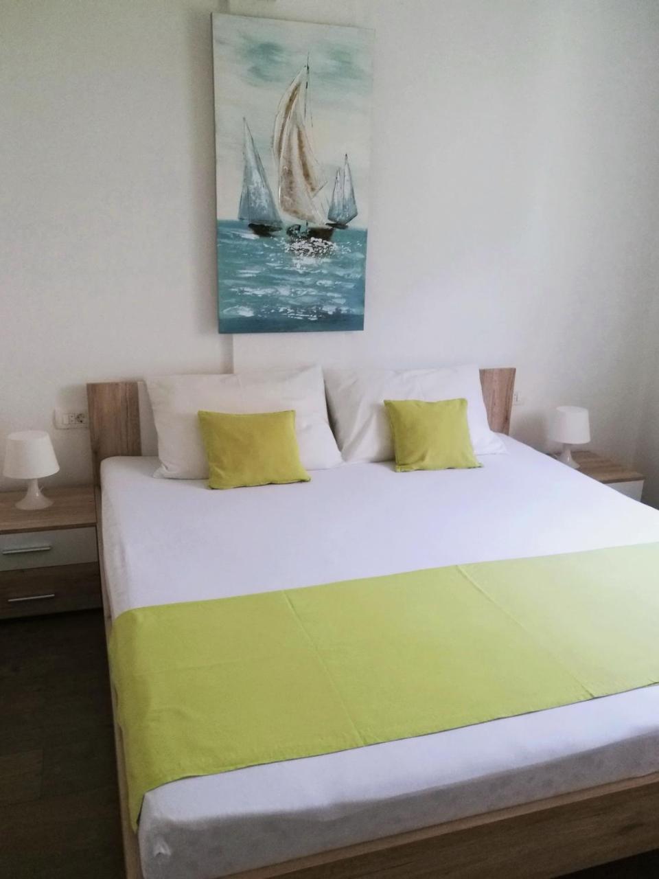 Nemira Beach Apartments Omiš Kültér fotó